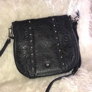 Gun Toten’ Mama’s Leather Satchel